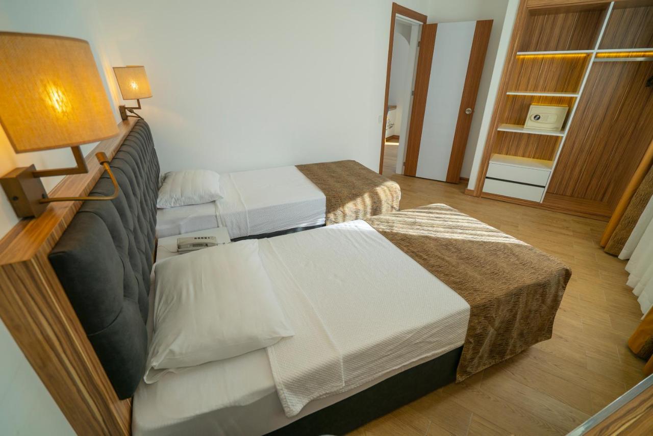 Kleopatra Celine Hotel อลันยา ภายนอก รูปภาพ