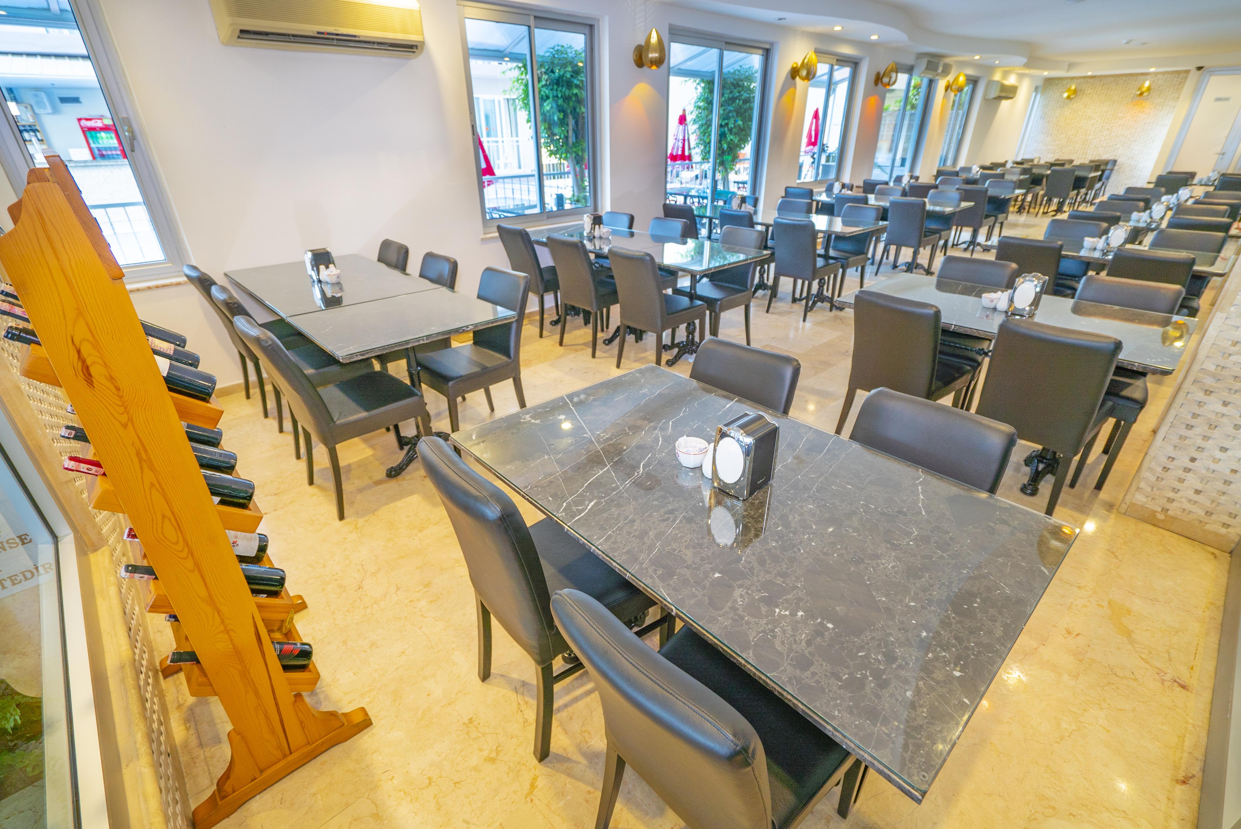 Kleopatra Celine Hotel อลันยา ภายนอก รูปภาพ