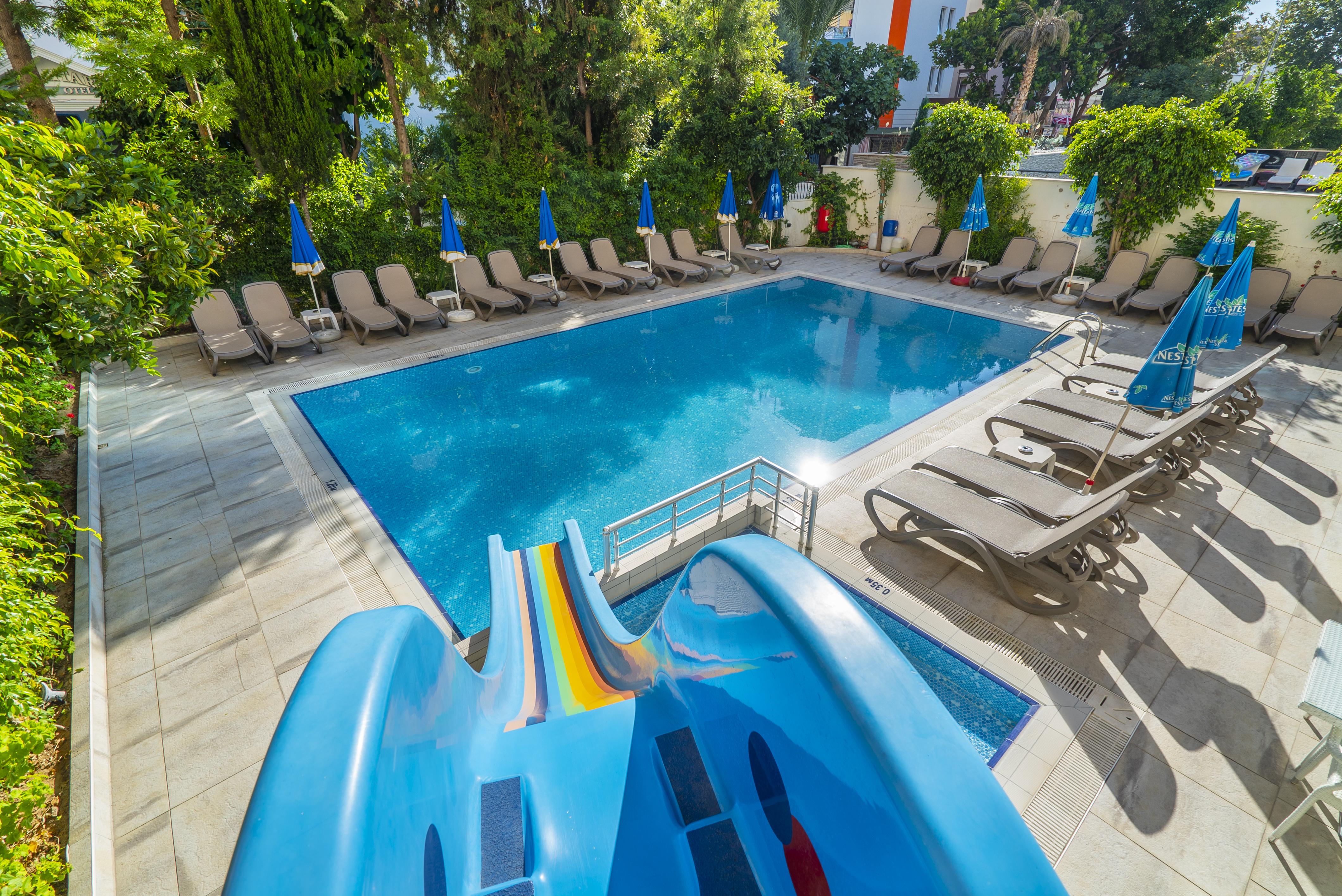 Kleopatra Celine Hotel อลันยา ภายนอก รูปภาพ